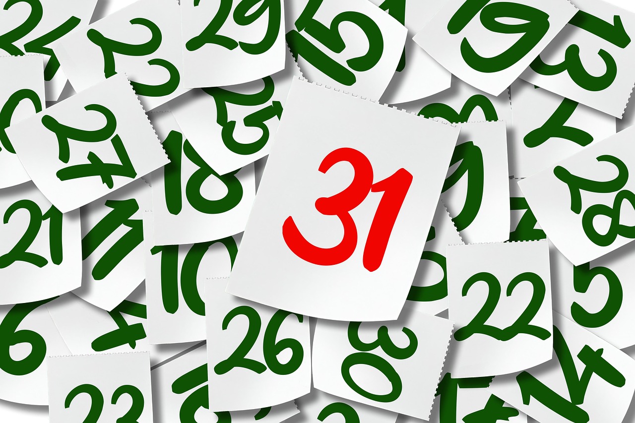 formation en droit des contrats : développez vos compétences juridiques pour maîtriser la rédaction, l'analyse et la négociation des contrats.